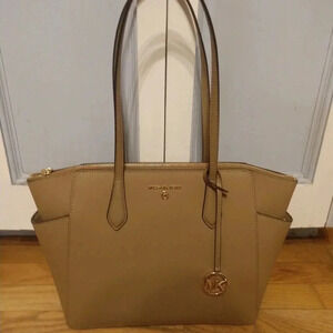 Michael Kors Tan Leather Large Tote Bag